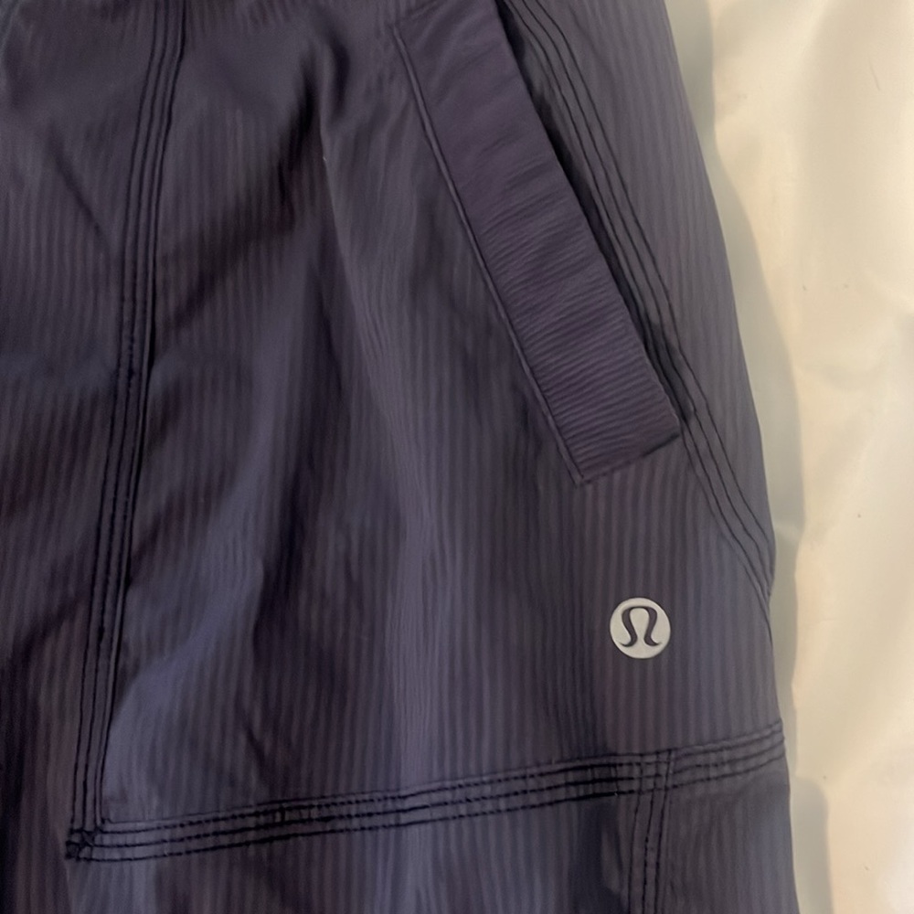 Lululemon dance studio crop pants - Picture 2 of 5